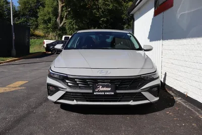 2025 Hyundai Elantra HYUNDAI WARRANTY - CLEAN CARFAX