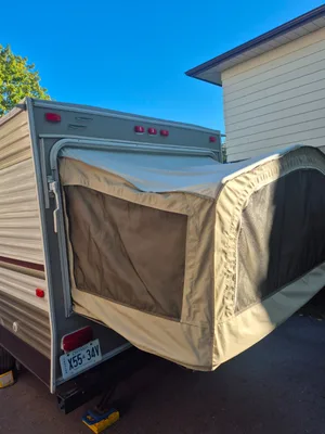 18ft Starcraft AR One Hybrid camping trailer for sale