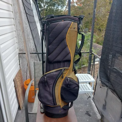 AdamsGolf Stand Golf Bag With Rain Hood - Black & Gold - $25.00