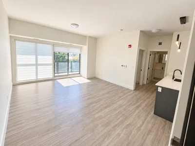 Modern 1-Bedroom Apartment | $2,100/month | Parking + Water Incl
