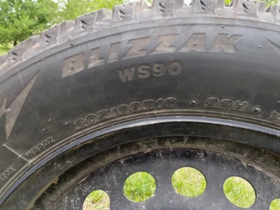 205/60R/16 winter tires