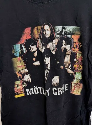 Mötley Crüe Red White & Crüe Tour 2005 T-Shirt - Men's Large