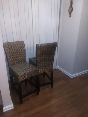 Set of 2 wicker rattan counter stools
