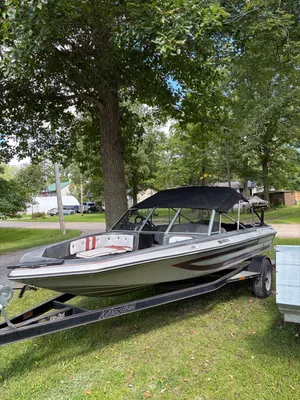 Astroglass 17’8 Fish N Ski Boat Project