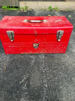 Toolboxes with tools for sale.. need gone!!