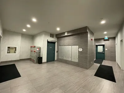 Furnished 1 bed unit in condo close to Queens- 414-652 Princess