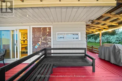 11278 LOYALIST PARKWAY Prince Edward County (Picton Ward), Ontar