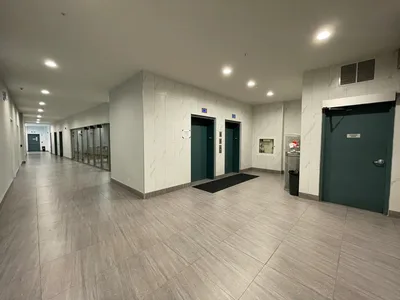 Furnished 1 bed unit in condo close to Queens- 414-652 Princess