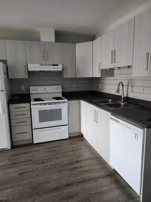 3 SPRING ST, PICTON - 3 BEDROOM - SEPTEMBER 2026