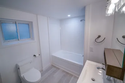 Excellent 3-Bed 1-Bath Unit for Rent Immediately in Kingston, ON