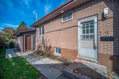 Excellent 3-Bed 1-Bath Unit for Rent Immediately in Kingston, ON