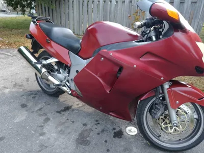 2001 Honda CBR 1100 XX Black Bird. Runs Good.