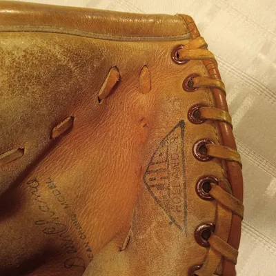 Vintage Dean Chance Youth Baseball Glove / Mitt  Trio Hollander
