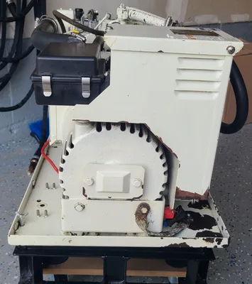 Kohler 4CZ23 4kW Marine Generator  - Only 19 Freshwater Hours!