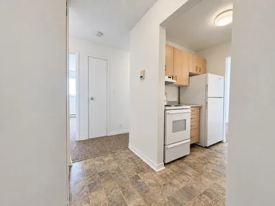 333 Sidney - Middle Floor, 2 Bedroom Corner-Unit!