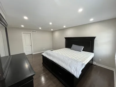 Private room for rent