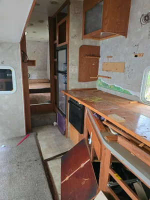 30' 5th wheel camper