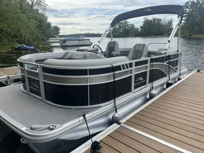 2023 Bennington 20 SXSR