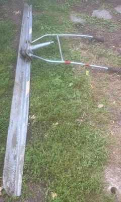 10 Foot Gas Concrete Vibrating Power Screed (Needs Engine)