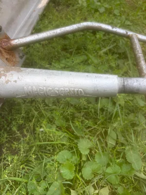 10 Foot Gas Concrete Vibrating Power Screed (Needs Engine)