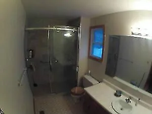 LARGE ROOM FOR RENT