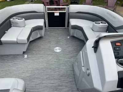 2023 Bennington 20 SXSR