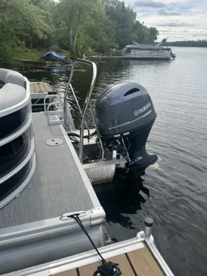 2023 Bennington 20 SXSR