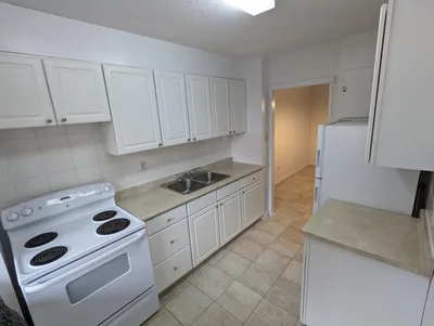 2 BEDROOM APARTMENT - ALL UTILITIES INCLDUED - $1870.00