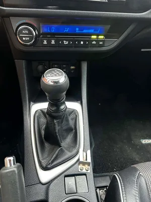 2016 Toyota COROLLA 2016 TOYOTA COROLLA S – 6-SPEED MANUAL – SAF