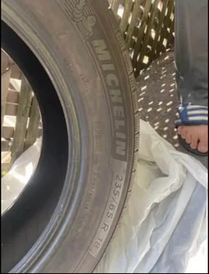 3x Michelin Primacy Tour A/S 235/65R18 - All Season - DOT 1122