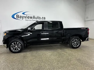 2024 Chevrolet Silverado 1500 Crew Cab Short Box LT/5.3L V8/LEAT