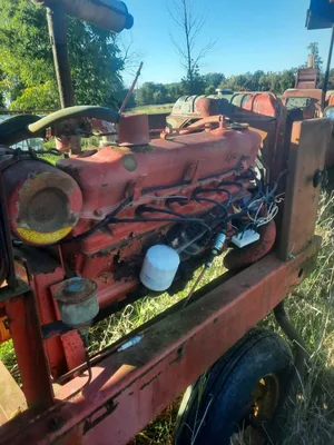 Chrysler slant 6 engine.