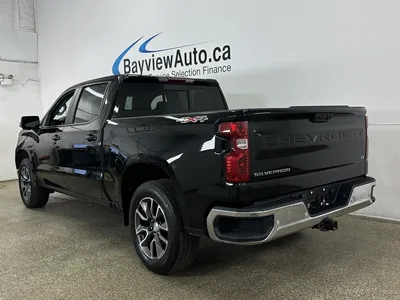 2024 Chevrolet Silverado 1500 Crew Cab Short Box LT/5.3L V8/LEAT