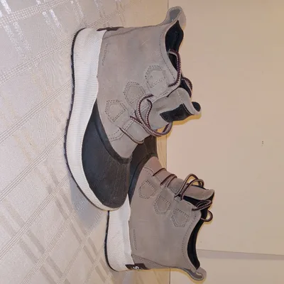 Women's Boots Sorel's Out 'N About  Size 6 Waterproof used