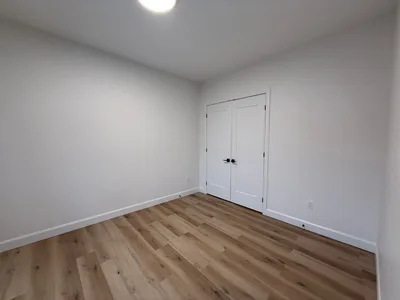 INCLSUIVE: Gorgeous 2 bed, 2 bath apartment - B-632 Division
