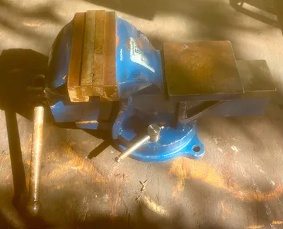 5 Inch Heavy Duty Bench Vice