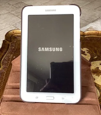 Galaxy tablet E Lite, 7.0” 8GB SM. T113, AS NEW