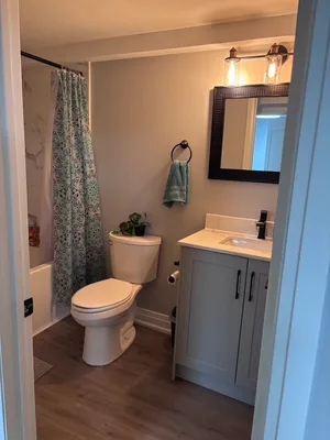 ALL INCLUSIVE - $899 - LEASE TAKEOVER- COLLINS BAY, KINGSTON