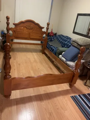 Queen Size Solid Maple Bed Frame