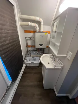 Room for Rent in Belleville