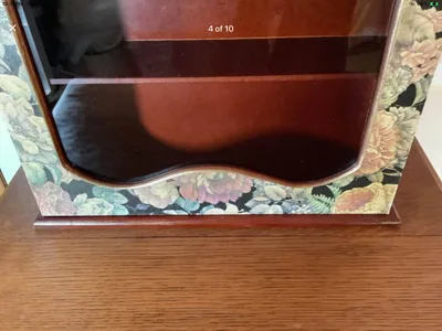 Vintage 3 Shelf Wd Wall Cabinet w Floral Design Bordering Mirror