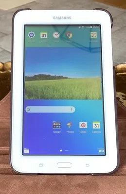 Galaxy tablet E Lite, 7.0” 8GB SM. T113, AS NEW