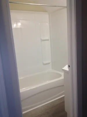 Quiet Upper 1BR Apartment w/ Parking Spot