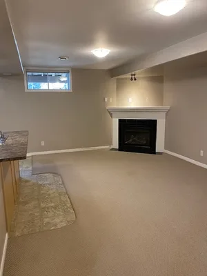AVAIL NOW,  MINT ONE BEDROOM, PRIME CENTRAL, QUEENS/HOSPITALS.