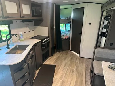 2022 MPG Cruiser 2500 BH Trailer