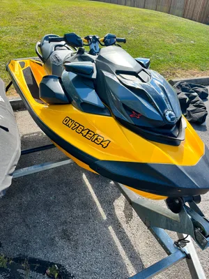 2019 spark trixx and 2021 rxp-x 300 comes with trailer