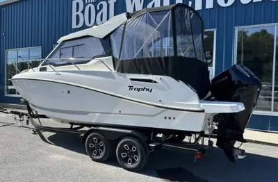 Trophy T23 DEMO SALE!