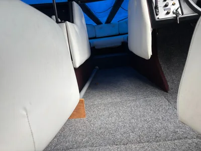 1986 Bronco 18’ Bowrider