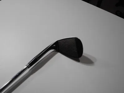 Cleveland 60  12 Black Nickle Forged Golf wedge