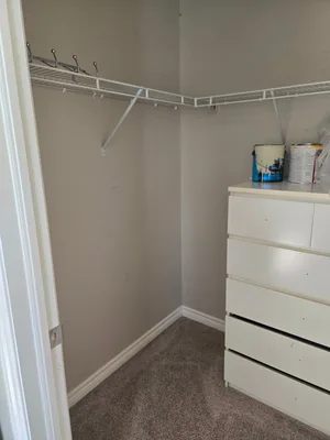 1 Bedroom Room for Rent